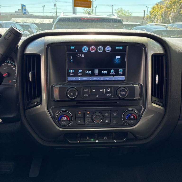 2018 Chevrolet Silverado 1500 Image 10