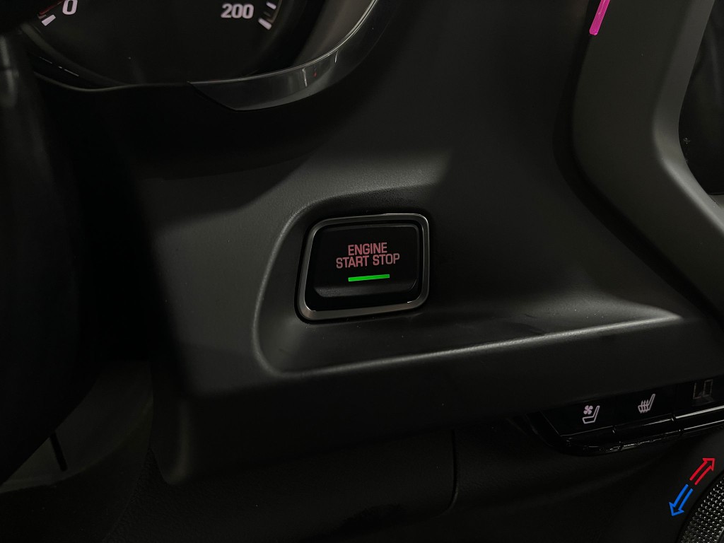 2018 Chevrolet Camaro Image 20