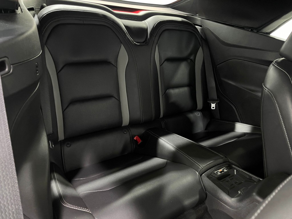 2018 Chevrolet Camaro Image 29