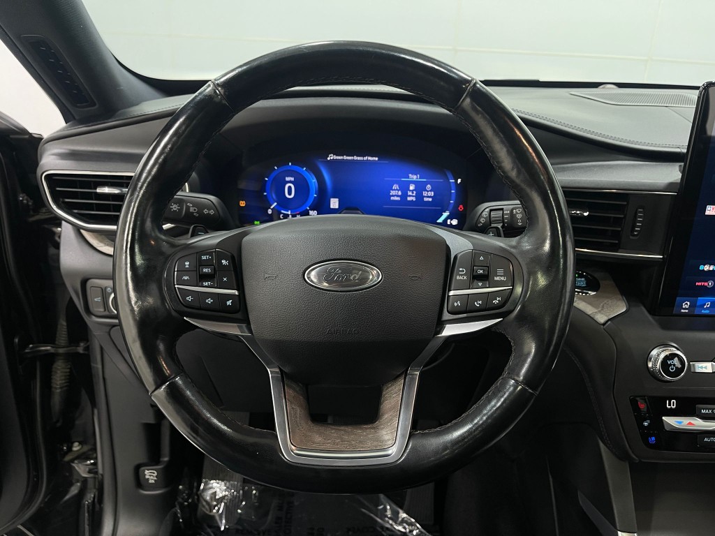 2020 Ford Explorer Image 21