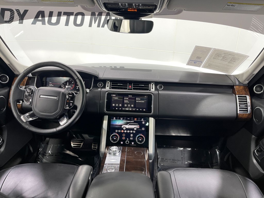 2020 Land Rover Range Rover Image 18