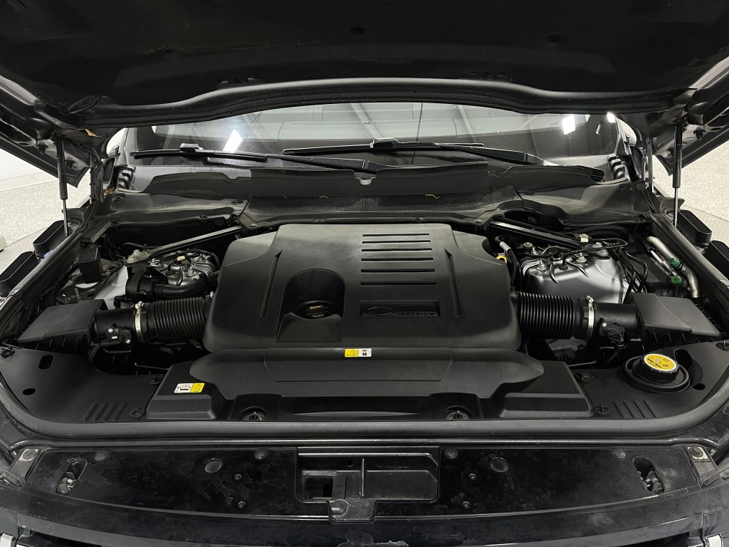 2020 Land Rover Range Rover Image 26