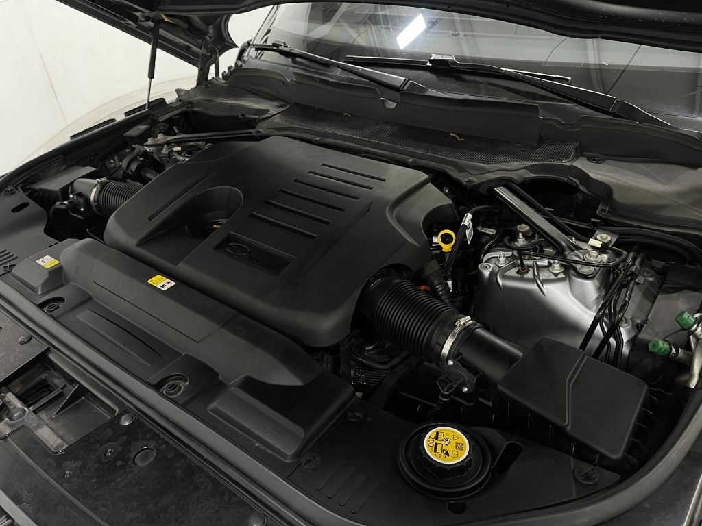 2020 Land Rover Range Rover Image 27