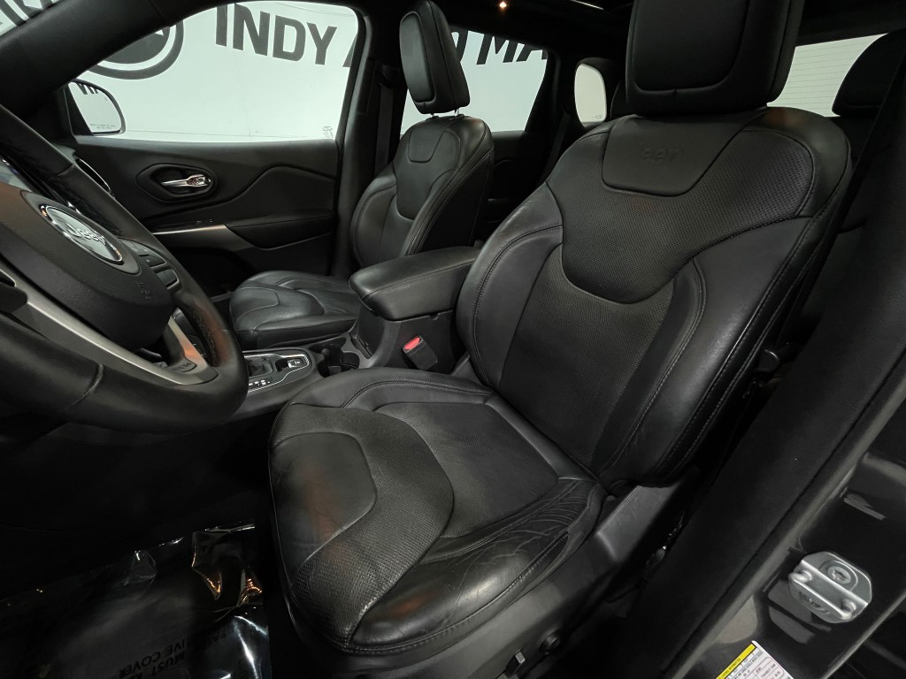 2019 Jeep Cherokee Image 14