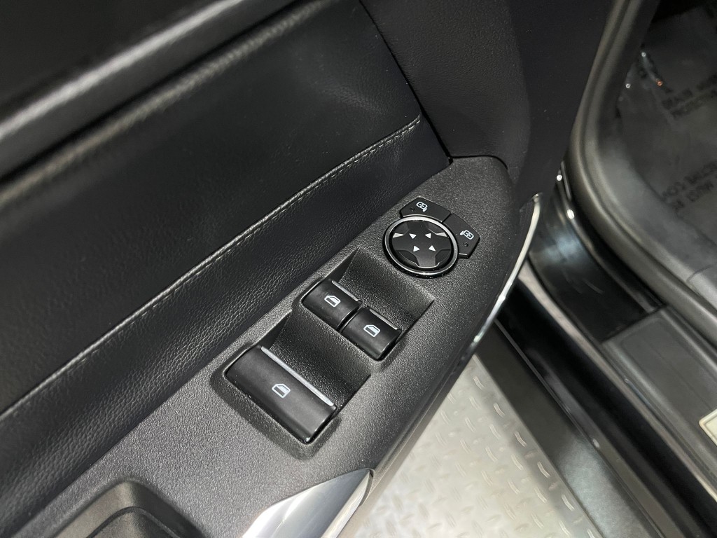 2019 Ford Mustang Image 14