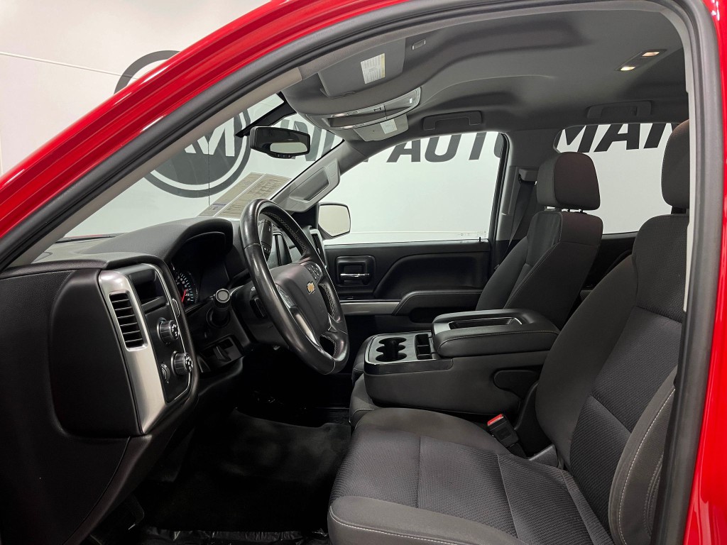 2018 Chevrolet Silverado 1500 Image 11