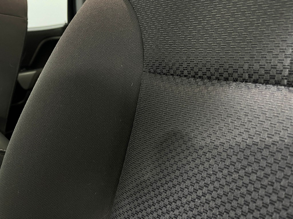 2018 Chevrolet Silverado 1500 Image 16