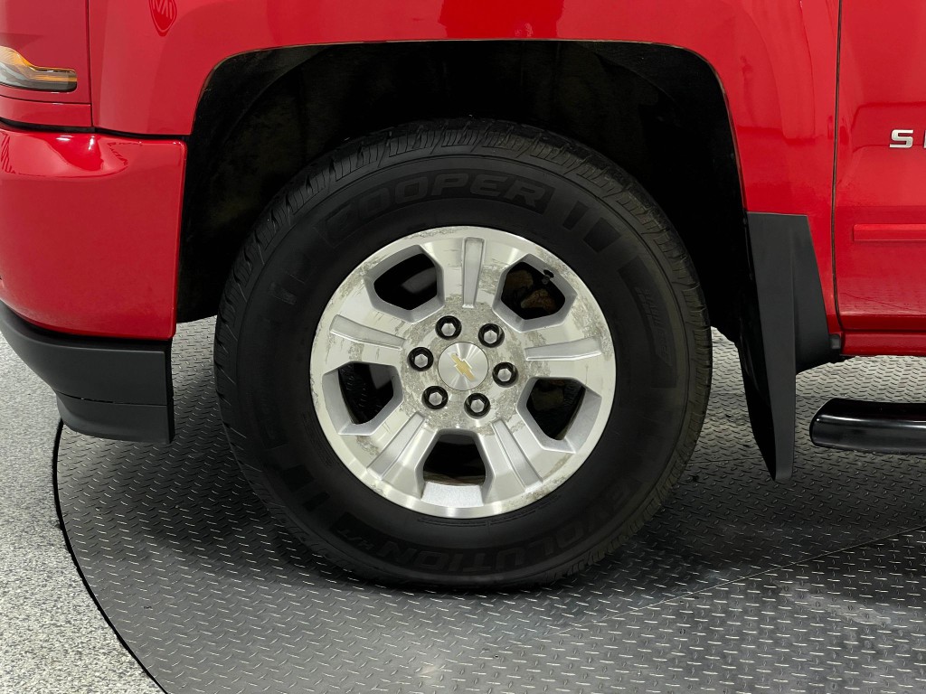 2018 Chevrolet Silverado 1500 Image 32