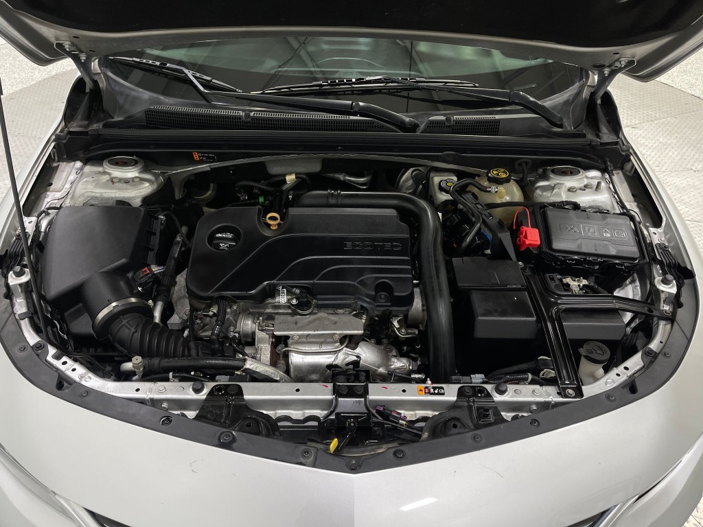 2018 Chevrolet Malibu Image 25