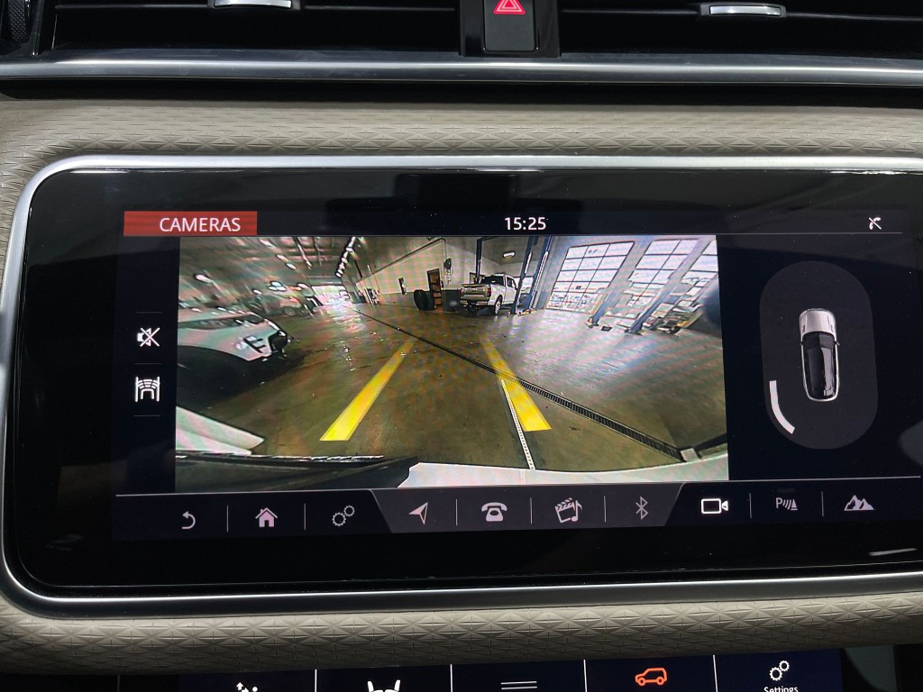 2018 Land Rover Range Rover Image 11