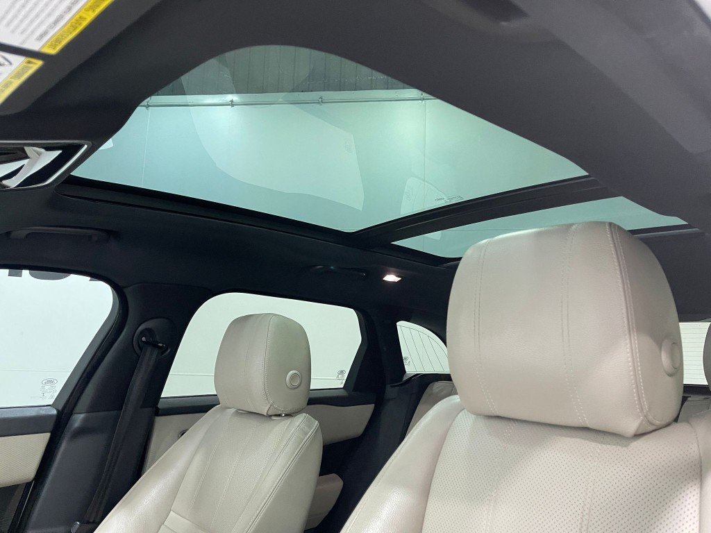2018 Land Rover Range Rover Image 12