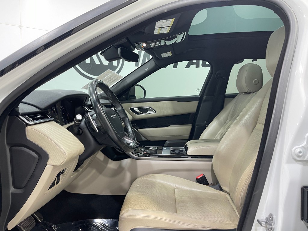 2018 Land Rover Range Rover Image 13