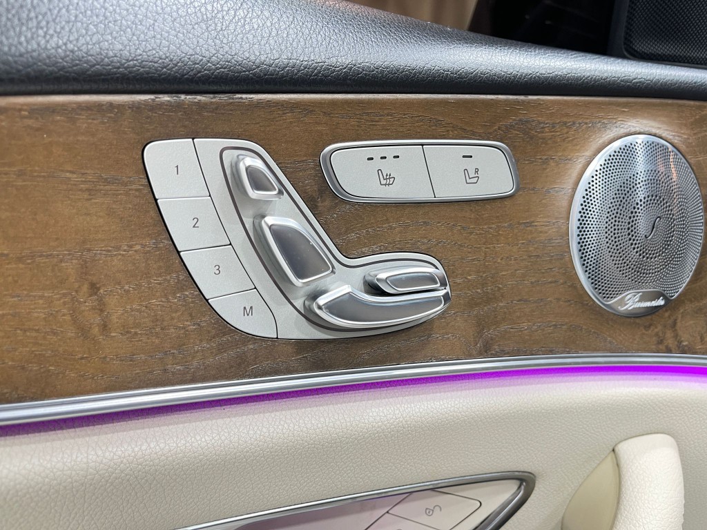 2018 Mercedes-Benz E-Class Image 16