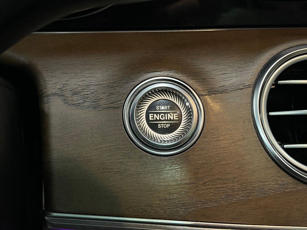 2018 Mercedes-Benz E-Class Image 20