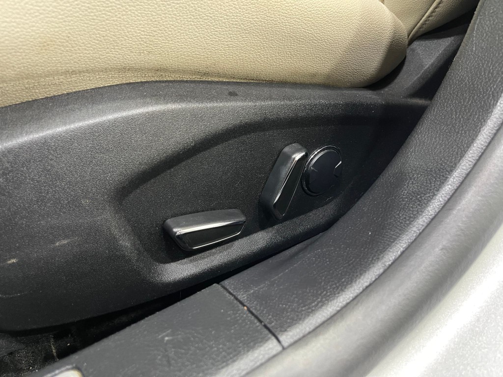 2018 Ford Fusion Image 16