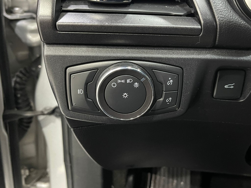 2018 Ford Fusion Image 21