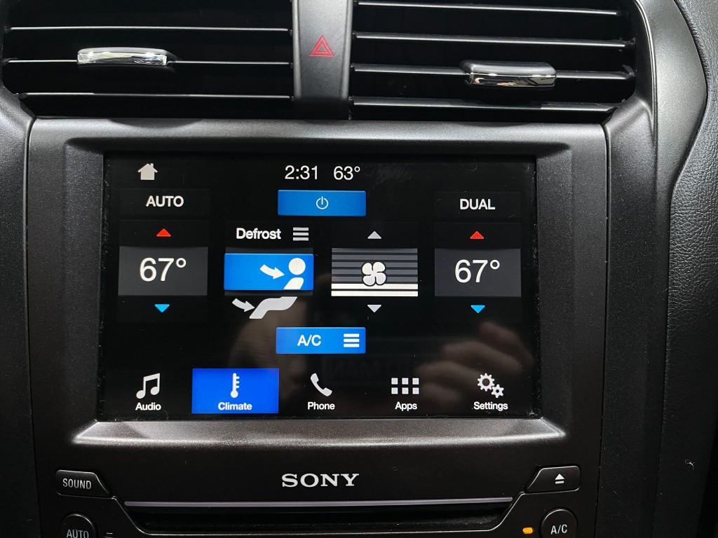 2018 Ford Fusion Image 25