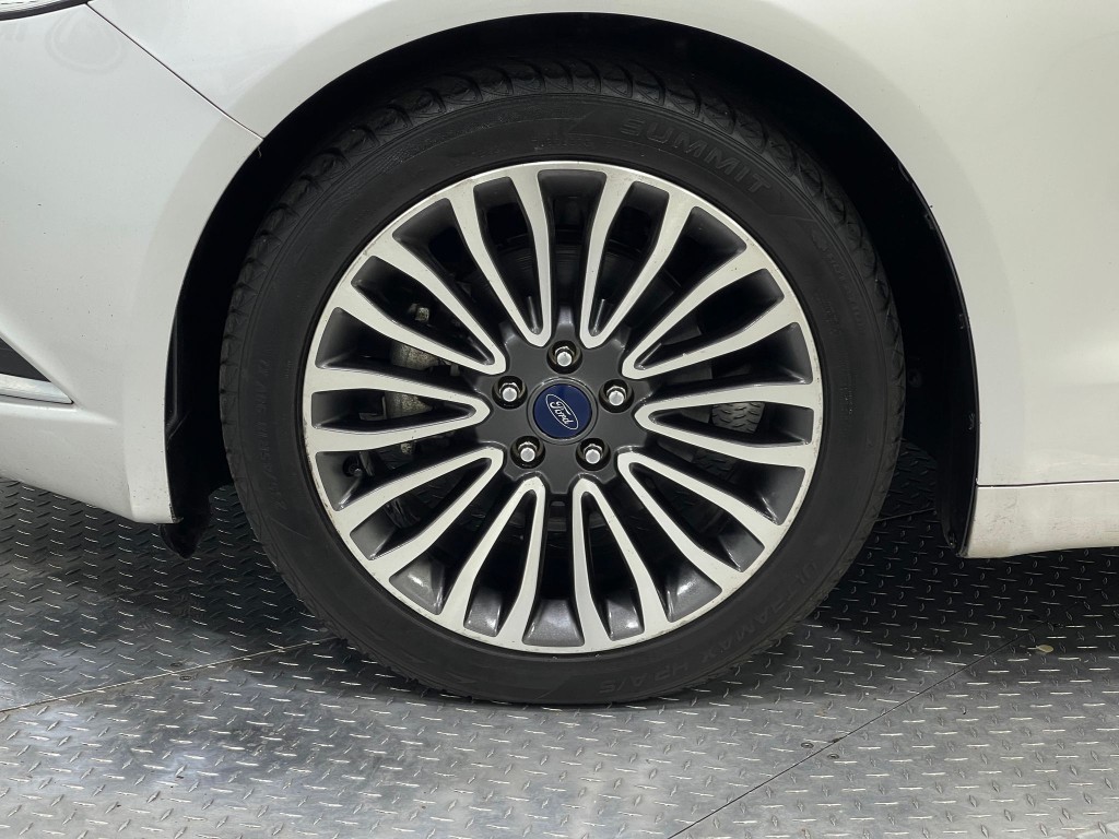 2018 Ford Fusion Image 35