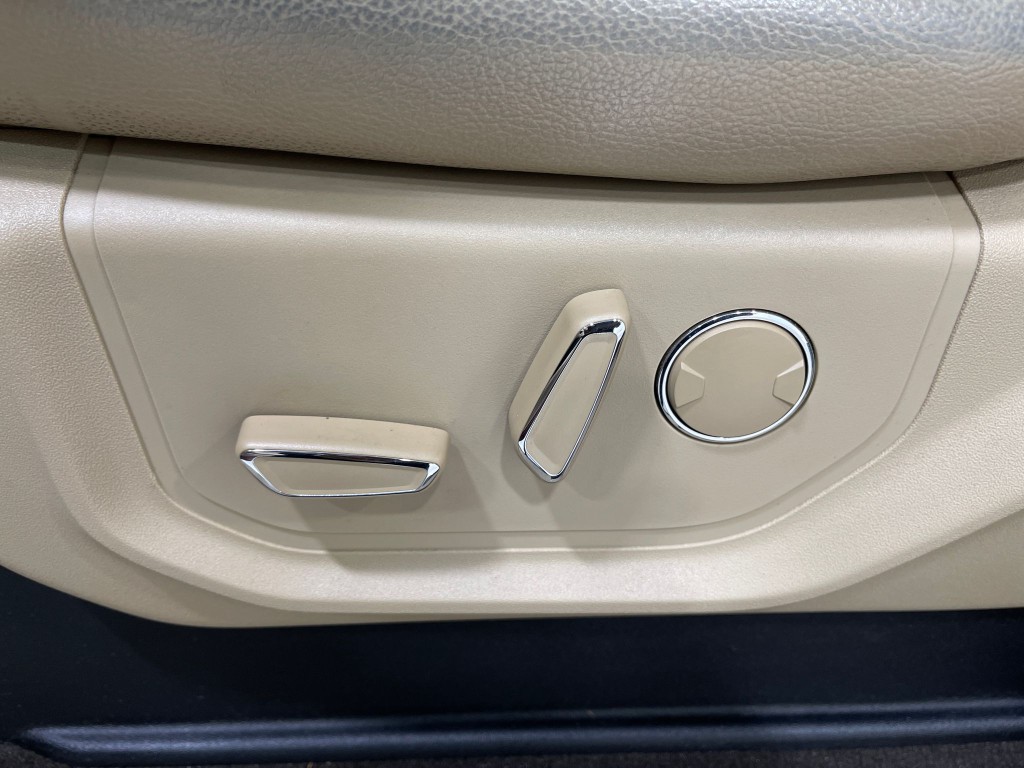 2018 Ford F-150 Image 17