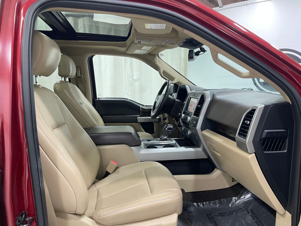 2018 Ford F-150 Image 32