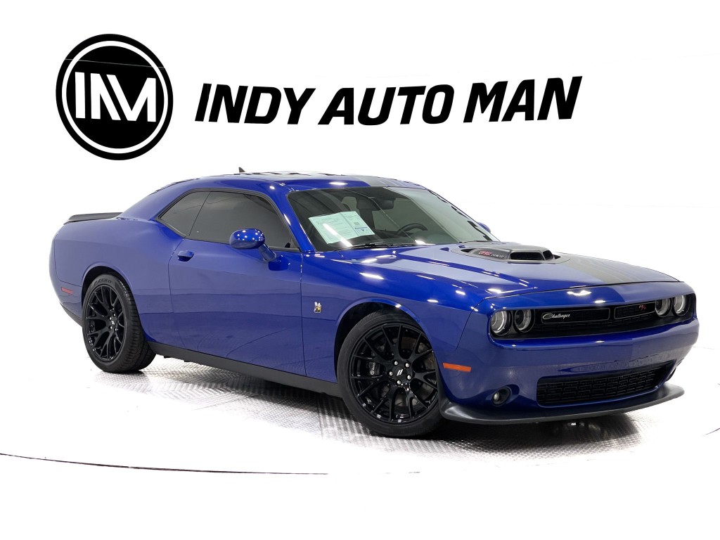 2018 Dodge Challenger Image 2