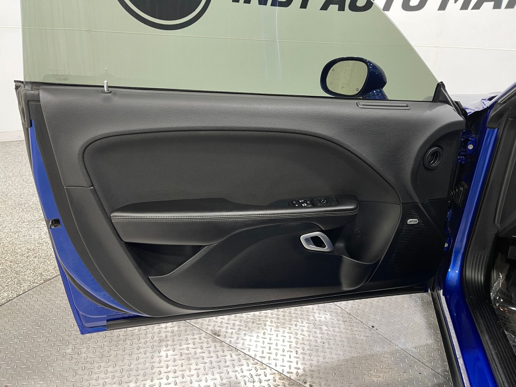 2018 Dodge Challenger Image 14