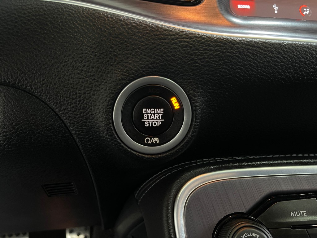 2018 Dodge Challenger Image 20