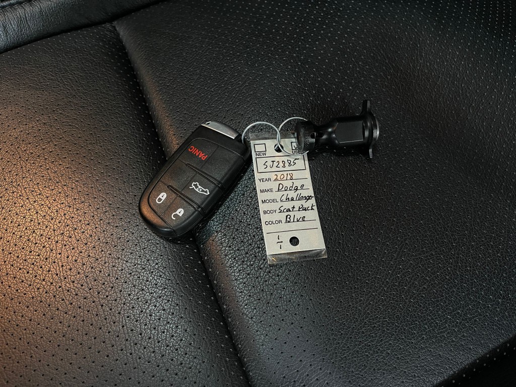 2018 Dodge Challenger Image 36