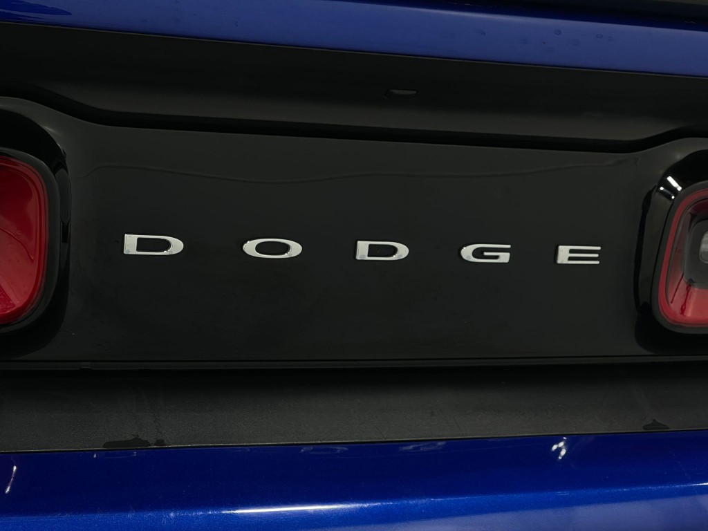 2018 Dodge Challenger Image 37