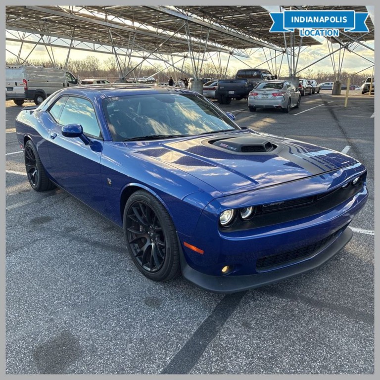 2018 Dodge Challenger Image 1