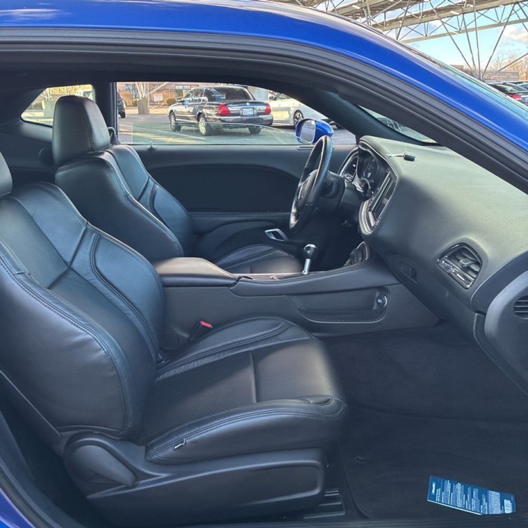 2018 Dodge Challenger Image 6
