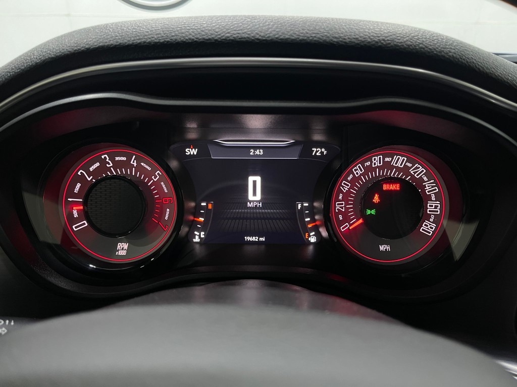 2018 Dodge Challenger Image 21