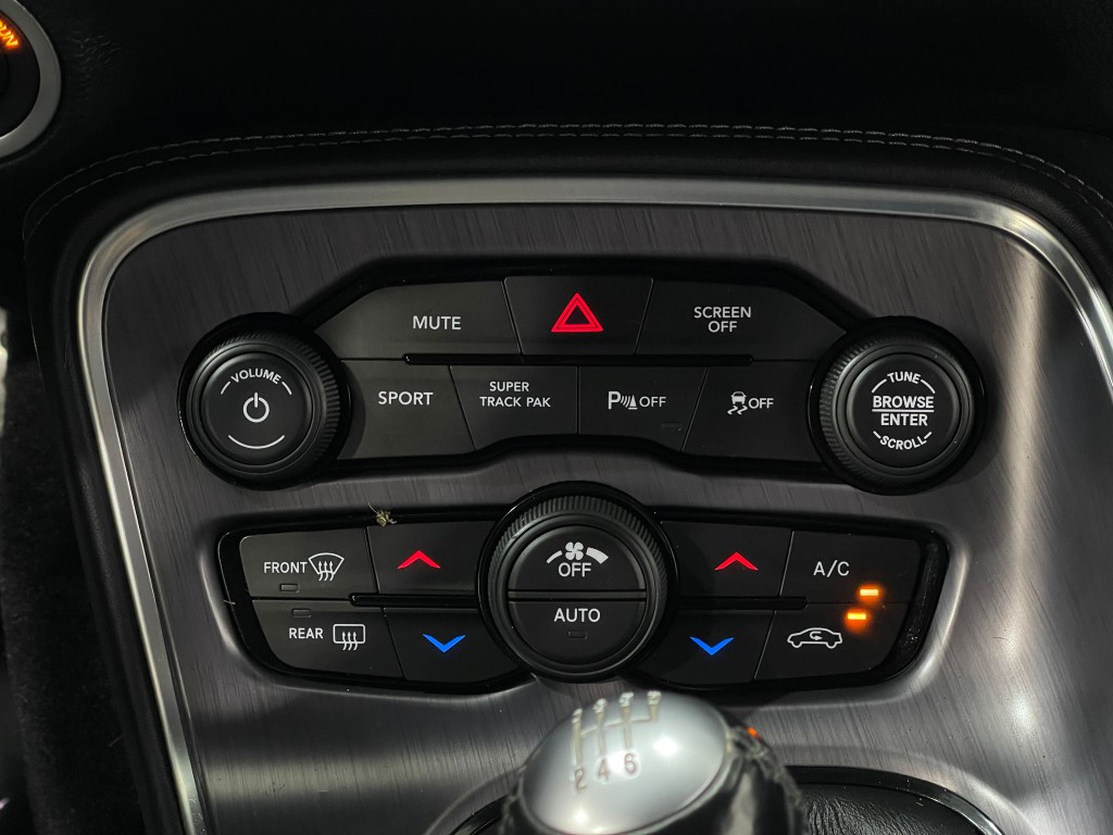 2018 Dodge Challenger Image 23