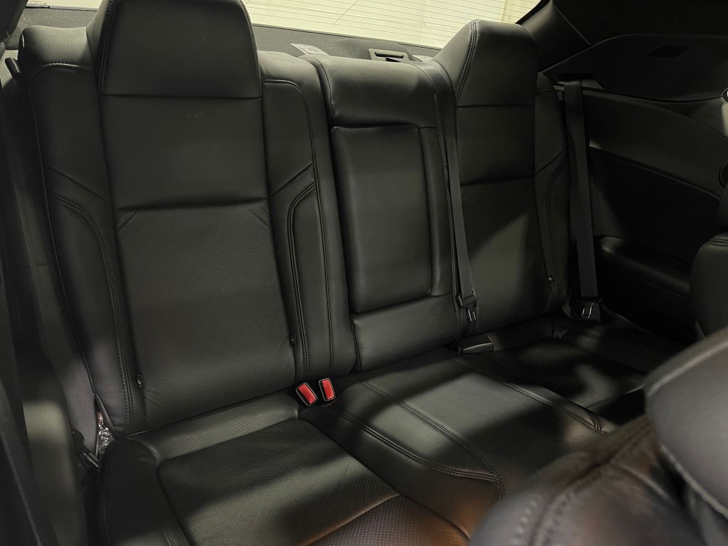 2018 Dodge Challenger Image 29