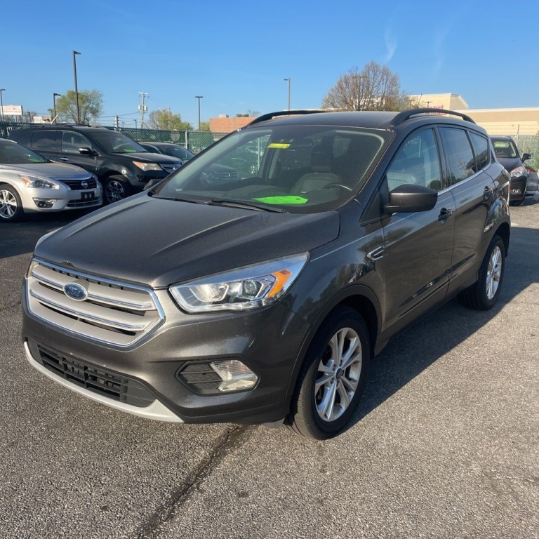 2018 Ford Escape Image 2