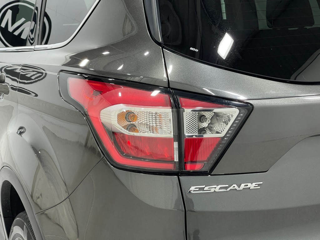 2018 Ford Escape Image 31