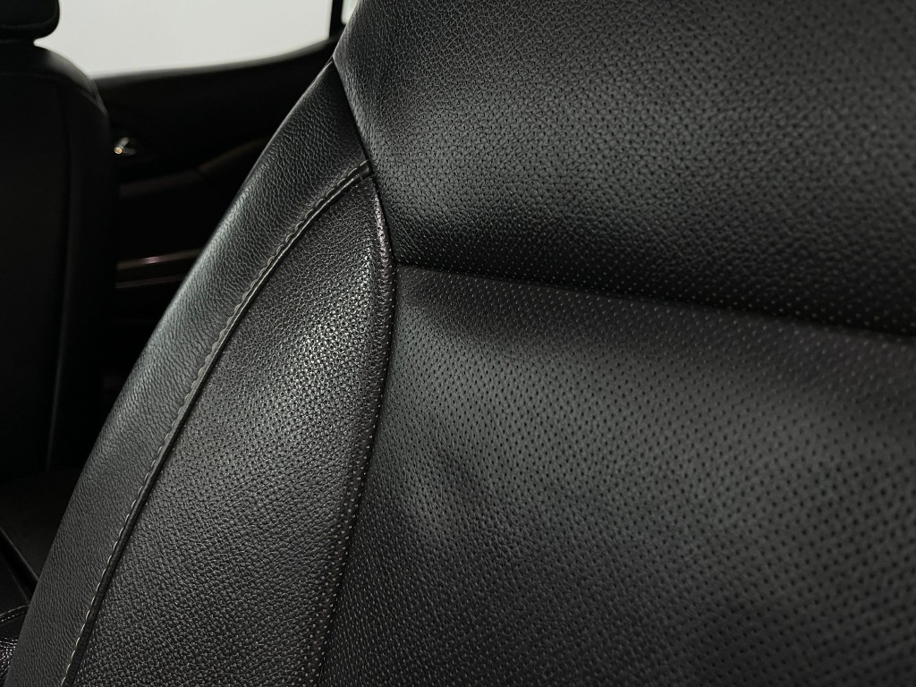 2018 GMC Acadia Image 16