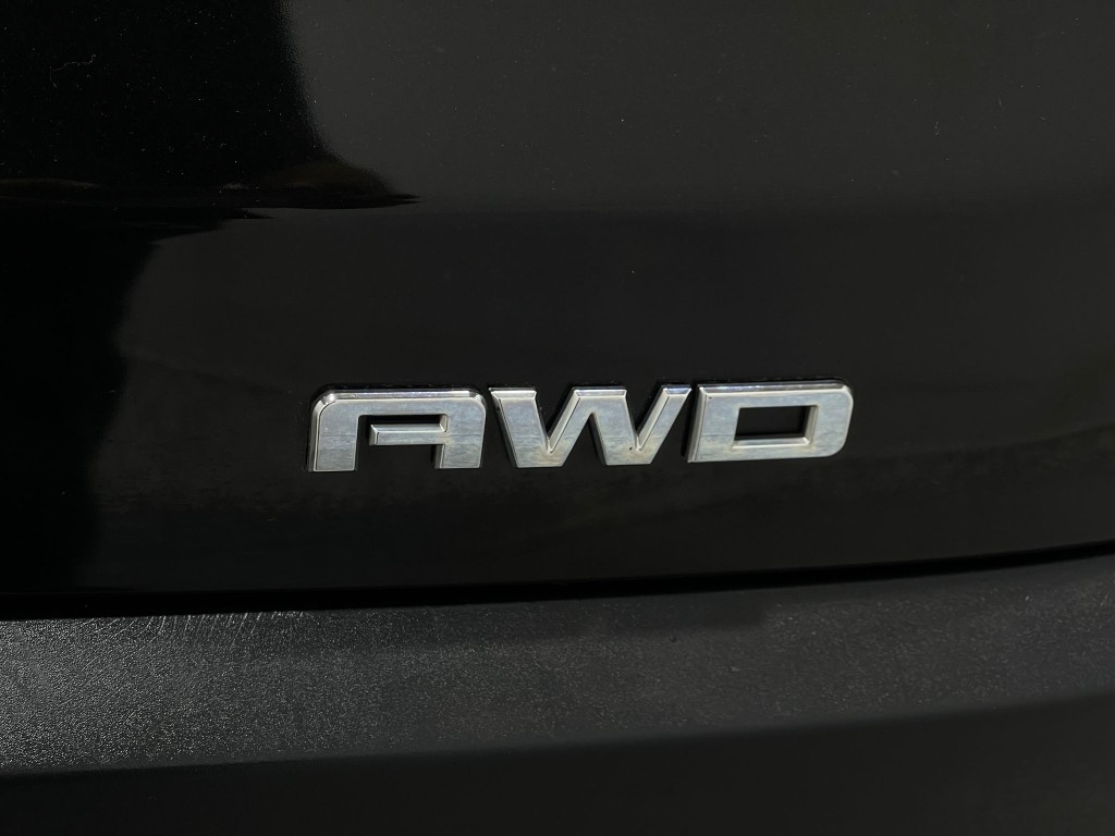 2018 GMC Acadia Image 40