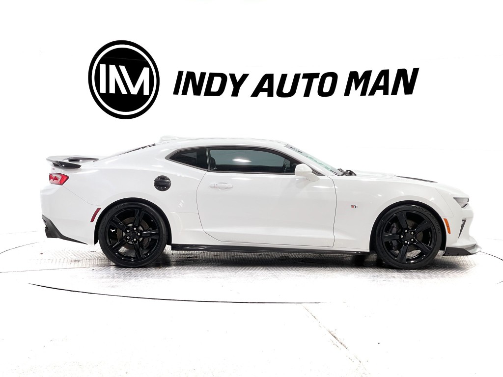 2018 Chevrolet Camaro Image 3