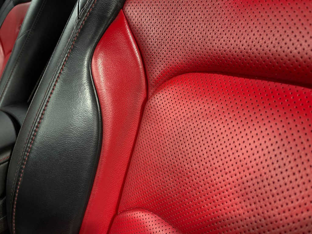 2018 Chevrolet Camaro Image 17