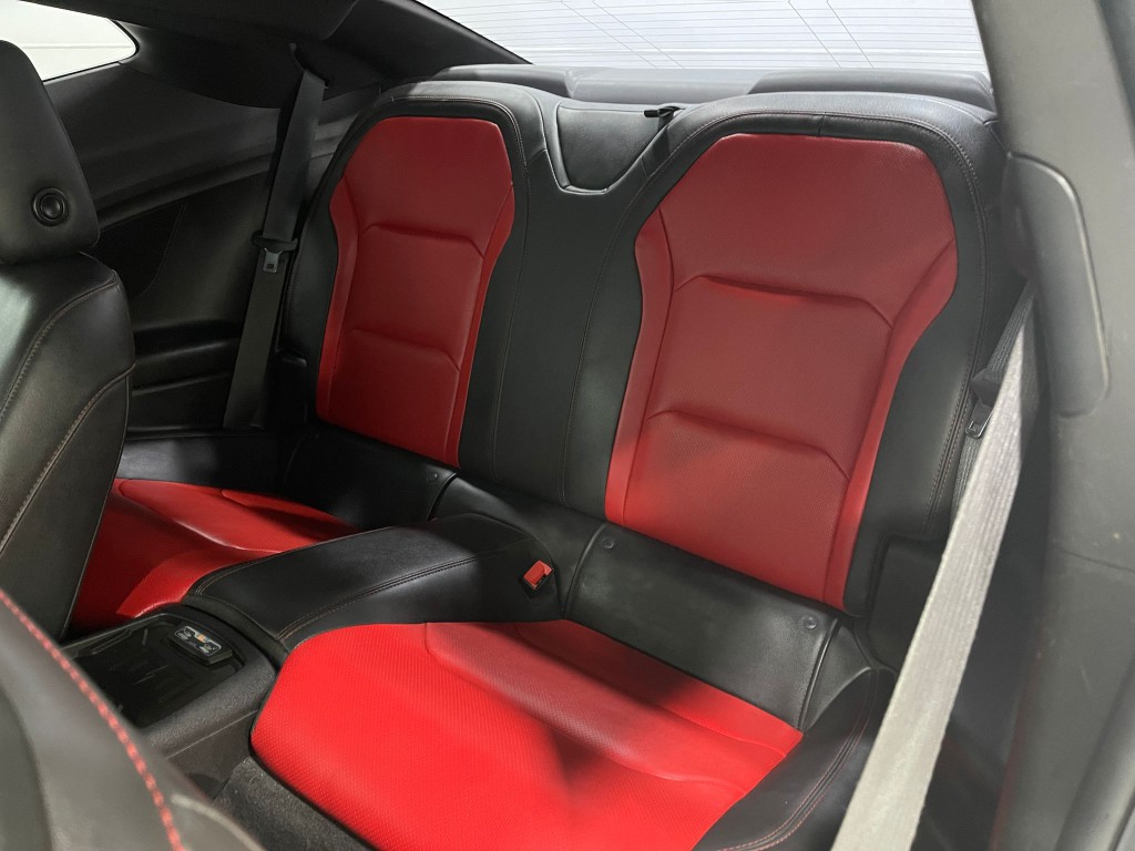 2018 Chevrolet Camaro Image 29