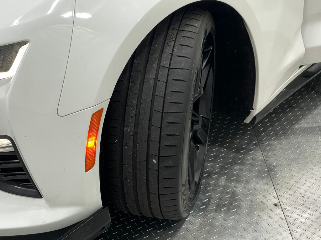 2018 Chevrolet Camaro Image 35