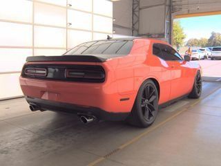 2018 Dodge Challenger Image 3