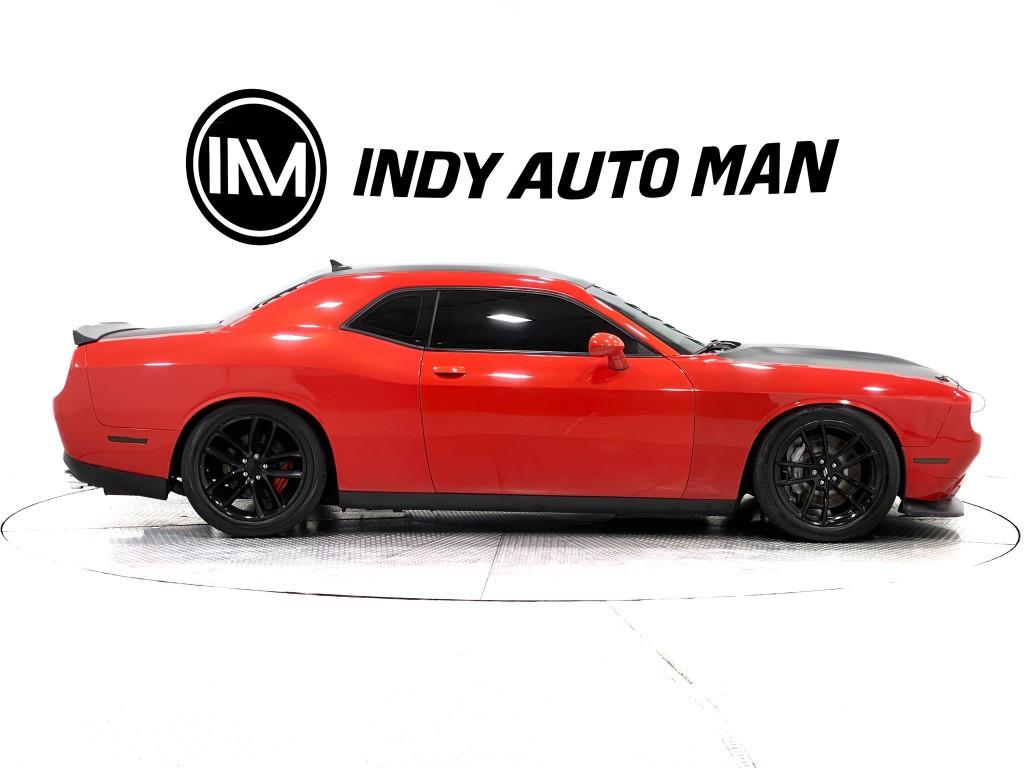 2018 Dodge Challenger Image 3