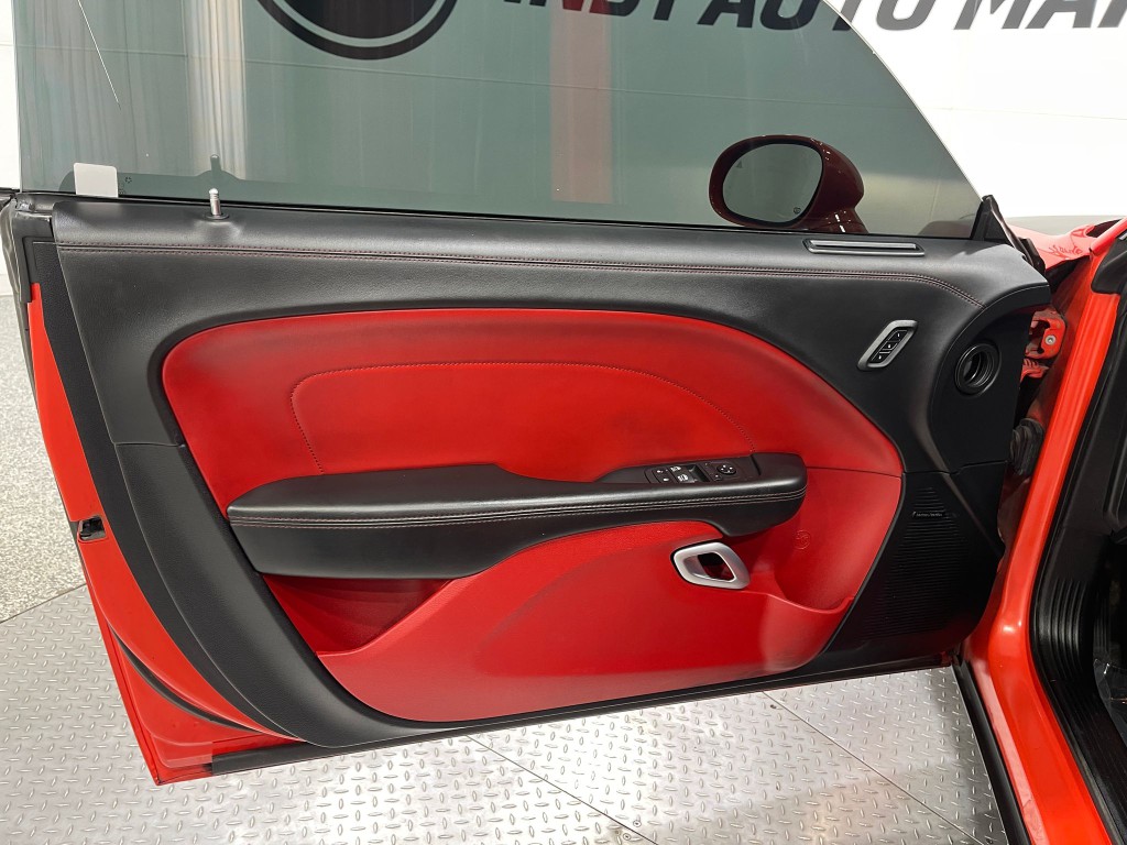 2018 Dodge Challenger Image 14
