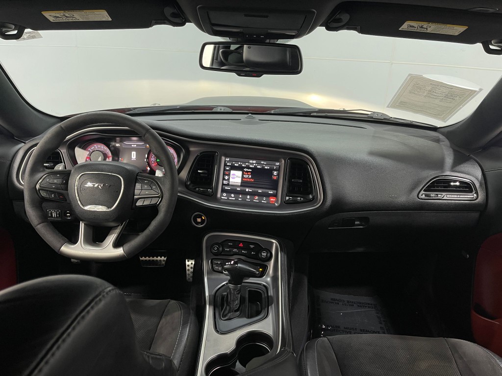 2018 Dodge Challenger Image 18