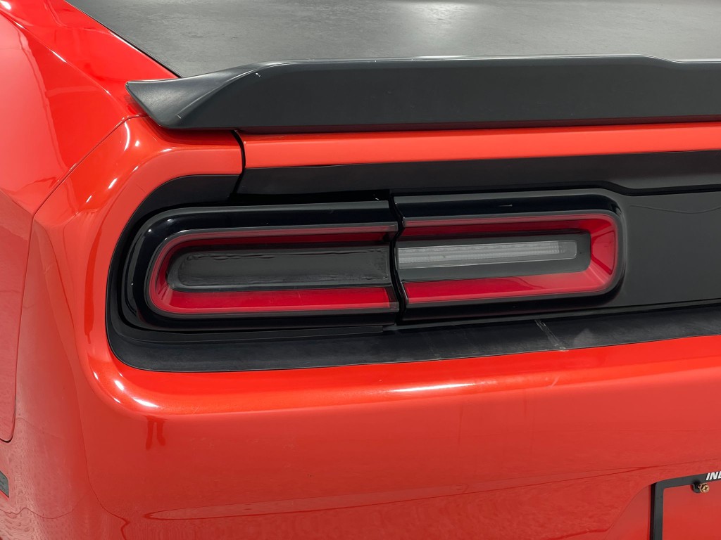 2018 Dodge Challenger Image 36