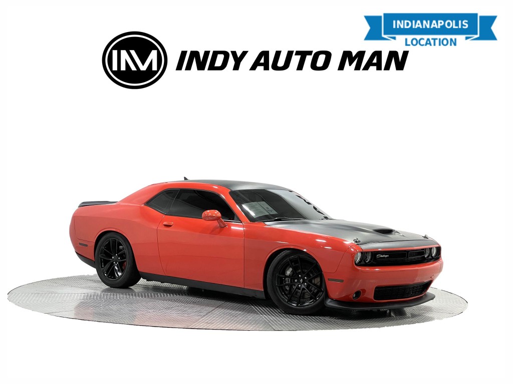 2018 Dodge Challenger Image 1