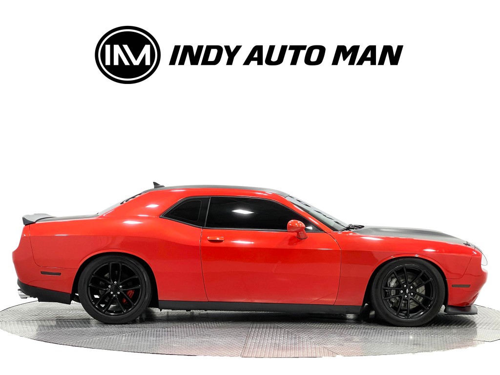 2018 Dodge Challenger Image 3