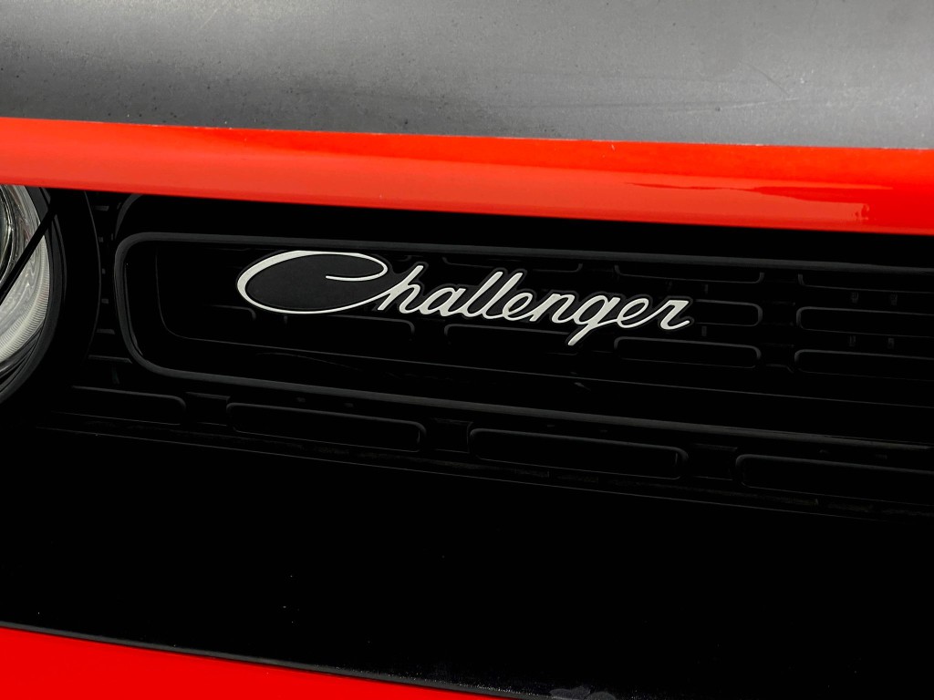2018 Dodge Challenger Image 35